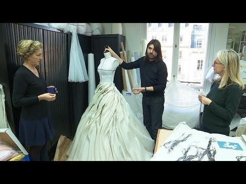 تعلم الخياطة بسعر مخفض! نعطي 2000 روبل لدورة "Dress Chanel"