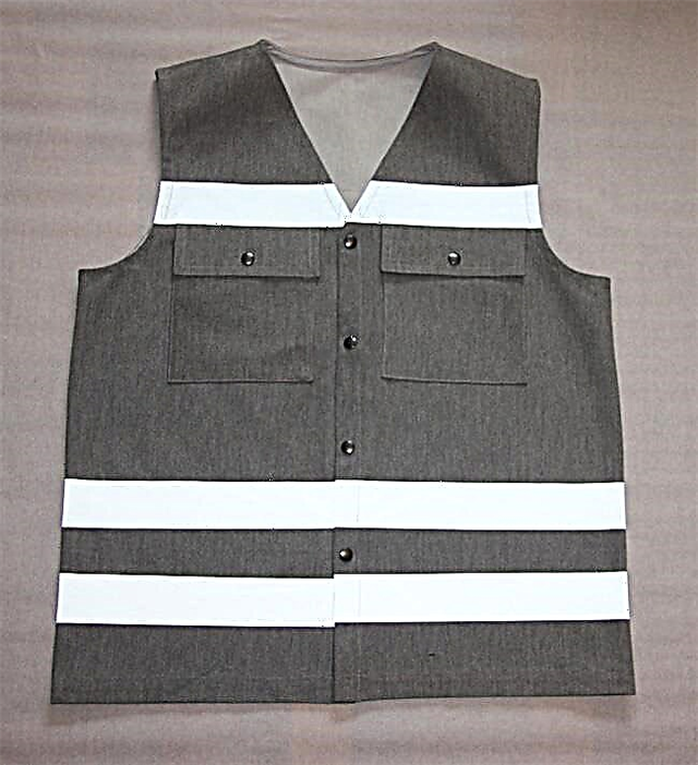 We sew a vest for drivers with our own hands
