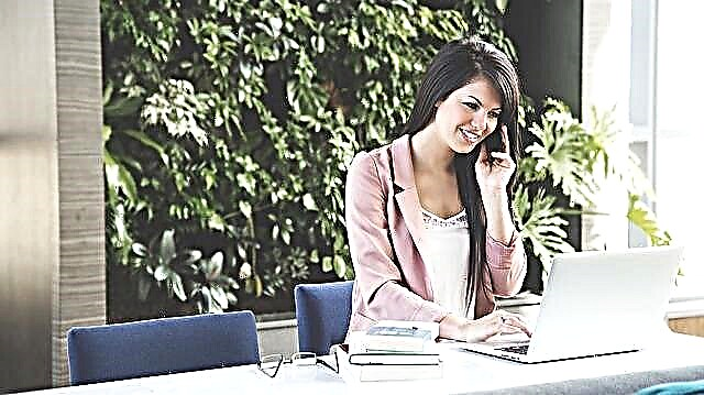 5 things that a business woman should have on hand