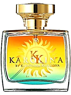 Czech top model Karolina Kurkova presented her new perfume in Russia