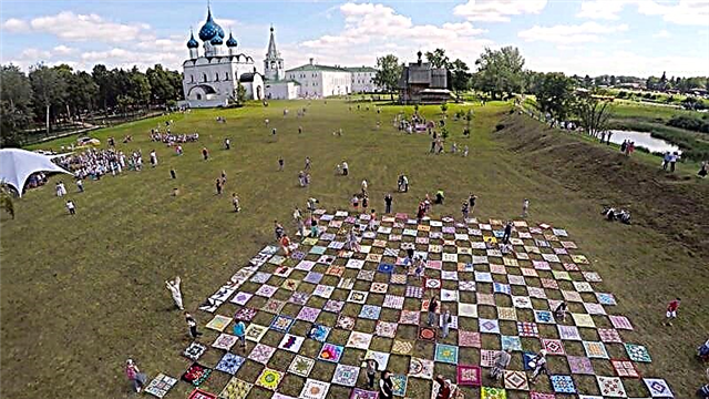 Festival patchwork v Suzdalu