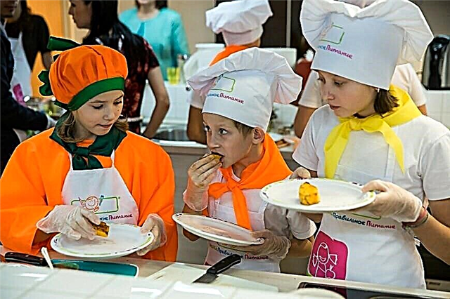 نستله روسيا تفتتح أول مدرسة طهي للأطفال على الإنترنت