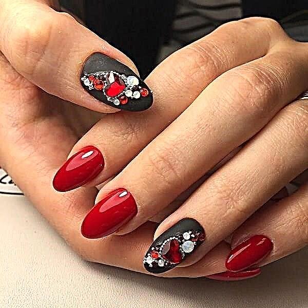 New Year's manicure 2019: photos, ideas, fashion trends of manicure for the New Year